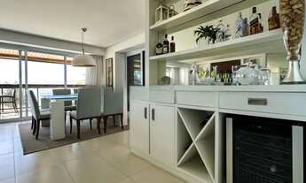 Imagem 4: Apartamento para venda possui 200 metros quadrados com 4 quartos