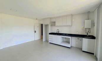 Imagem 2: Locação anual em prédio novo na Praia Brava