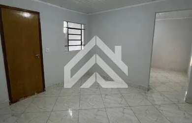 Imagem 4: Casa com 2 Dormitórios no Jardim Cherveson, Rio Claro