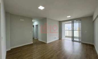 Imagem 3: Apartamento semimobiliado na Zona 03 com área de lazer completa