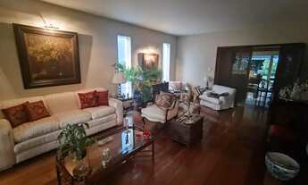 Imagem 2: Casa - Alto de Pinheiros - 4 Dormitórios - 450m²