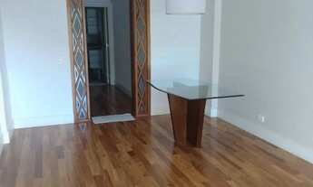 Imagem 2: Centro Histórico Apartamento 3 Quartos/ensolarado