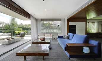 Imagem 2: TOWNHOUSE 629,0M²AU 4 SUÍTES 8 VAGAS DE GARAGEM LOUNG EXTERNO COM ESPAÇO GOURMET - PISCINA