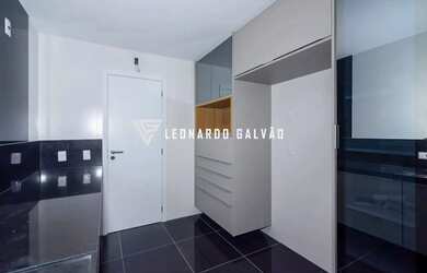 Imagem 5: Apartamento para Venda em Belo Horizonte, Lourdes, 4 dormitórios, 3 suítes, 4 banheiros, 3