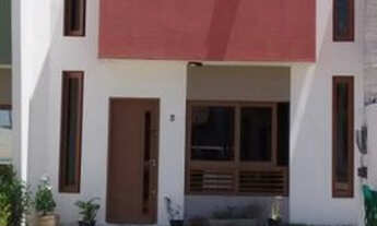 Imagem: Casa em cond. Fechado próx à Coophab