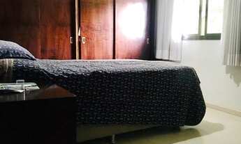 Imagem 2: Casa 4 Quartos à venda, 330 m² por R$ 1.659.900 - Condomínio Fechado, Santa Felicidade - C