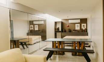 Imagem 7: Casa de condomínio para venda possui 800 metros quadrados com 4 quartos