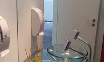 Imagem 6: Alugo linda sala comercial 31m2, 2 banheiros, 1 vaga na Av Jabaquara, próx metrô