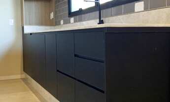 Imagem 4: Casa de condomínio para venda tem 240 metros quadrados com 3 quartos