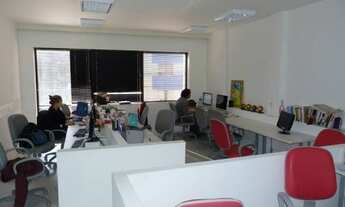 Imagem 3: Prédio Triplex para aluguel e venda tem 265 m2 em Laranjeiras