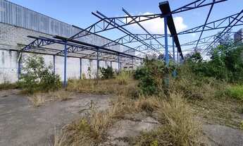 Imagem: Area para industria e galp es terreno plano