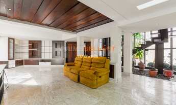 Imagem 2: CASA EM BELÍSSIMO CONDOMÍNIO FECHADO NO BAIRRO UBERABA R$ 2.500.000