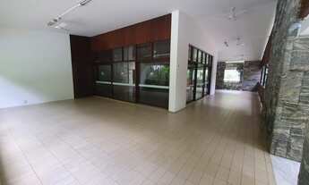 Imagem 5: Apartamento para venda possui 235 metros quadrados com 4 quartos em Casa Forte - Recife