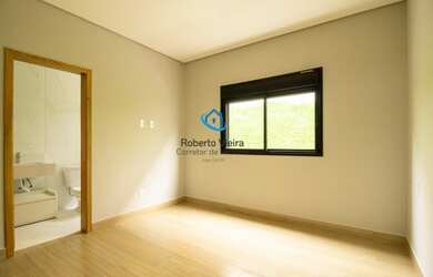 Imagem 16: Casa em Condomínio para Venda em Atibaia, Condomínio Figueira Garden, 3 dormitórios, 3 suí