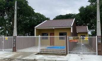 Imagem 2: Casa com 2 quartos e com piscina para venda no Balneário Guacyara em Matinhos