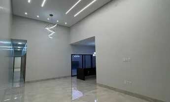 Imagem 6: Casa para venda possui 300 metros quadrados com 3 suítes, area gourmet com piscina