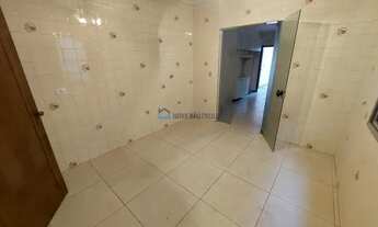 Imagem 4: Sobrado residencial na região da Saúde