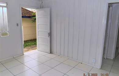 Imagem 3: Casa para aluguel com 65 metros quadrados com 2 quartos em Boa Vista - Curitiba - PR