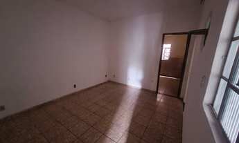 Imagem 7: CASA DE 2 QUARTOS FUNDOS NO BAIRRO BOA VISTA