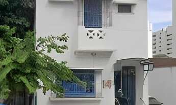 Imagem: Casa comercial 379m², 12 salas, 6 banheiros