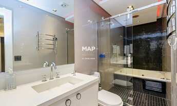 Imagem 3: Oportunidade para Morar Ou Investir, no Prédio Mais Exótico De Curitiba