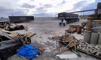 Imagem 4: Galpão / Depósito / Armazém / Garagem para aluguel possui 4.300 M² de área total