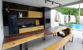 Imagem: Casa na Barra em Balneário Camboriú-Sc