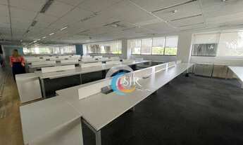 Imagem 3: Conjunto comercial para locação com 1.076,00m² com 30 vagas