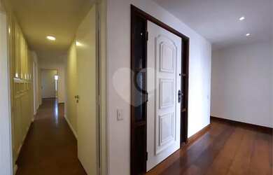 Imagem 14: Apartamento no Alto da Boa Vista reformado