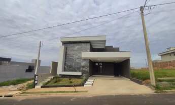 Imagem 2: Casa de condomínio para venda com 144 metros quadrados com 3 quartos