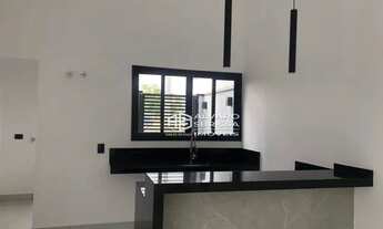 Imagem 2: Casa à venda com 3 Dormitórios sendo 1 suíte no Condomínio Village Moutonnée em Salto SP