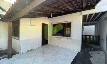 Imagem: Casa para aluguel, 2 quartos, 1 vaga, Miramar