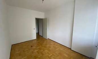 Imagem 1: Sala/Conjunto para venda possui 27 metros quadrados em Centro Histórico - Porto Alegre - R