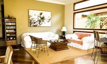 Imagem 7: Casa de condomínio para venda tem 380 metros quadrados com 4 quartos