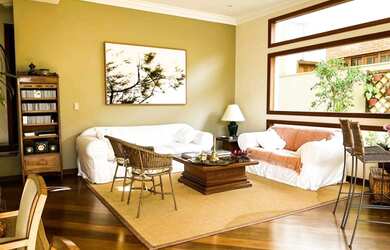 Imagem 3: Casa de condomínio para venda tem 380 metros quadrados com 4 quartos