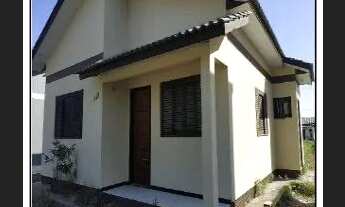 Imagem: ARARANGUA - Casa Padrão - SANTA CATARINA