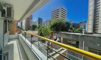 Imagem 6: Unidade à venda com varanda, todo no porcelanato em um ambiente moderno e funcional para s