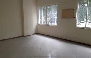 Imagem 2: Comercial/Industrial de 38 metros quadrados no bairro Centro