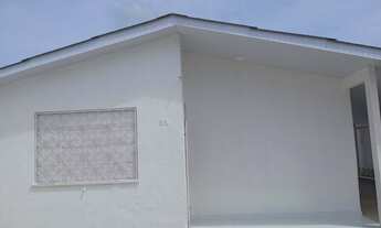 Imagem 2: Aluga-se casa recém reformada em Itacoatiara no melhor do bairro novo horizonte