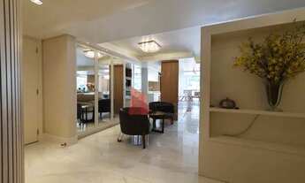 Imagem 2: VENDA: Apartamento MOBILIADO - Suíte + 2 dormitórios - Pioneiros - Balneário Camboriú/SC