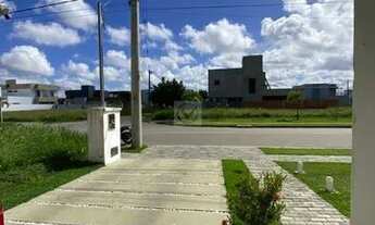 Imagem 2: Belíssima Casa no Terras Alphaville 2 para aluguel com 3/4 sendo todos suítes, terraço na