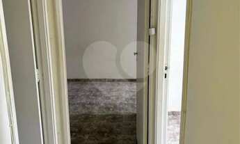 Imagem 3: Apartamento à venda ou para alugar com 2 quartos, sendo 1 suíte, no condomínio do Edifício