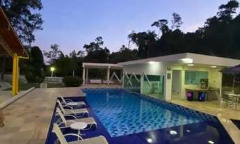 Imagem: Casa à Venda no Bairro Quintas das Aroeiras