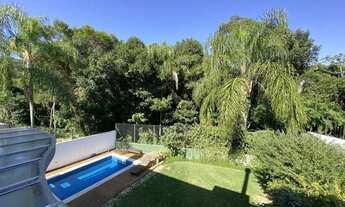 Imagem 3: Casa para Locação em Florianópolis, Jurerê, 5 dormitórios, 4 suítes, 4 banheiros, 2 vagas
