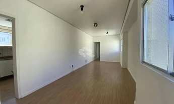 Imagem 5: APARTAMENTO 3 QUARTOS SENDO 1 SUITE UMA VAGA DE GARAGEM NO CENTRO FLORIANOPOLIS