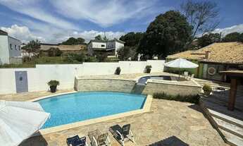 Imagem 2: Maravilhosa Mansão A VENDA em Chapada dos Guimarães - 6 Quartos - Amplo Jardim - Boate