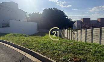 Imagem: Terreno à venda, 689 m² por R$ 545.000,00