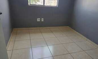 Imagem 6: Vendo, aceita financiamento ou avista 185 mil com duas vagas de garagem