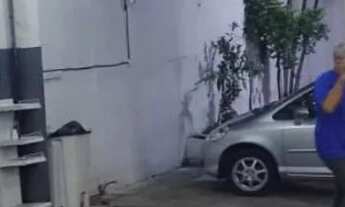 Imagem 2: Lava rápido em posto de combustível movimentado