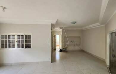 Imagem 2: Linda casa com piscina para Locação e Venda, no Bairro Ipanema em Araçatuba/SP